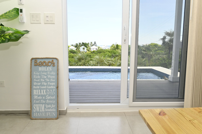 Interior 2, Sapphire Cottage - Brand New Beach Villa With Pool 2 Bedroom Home
