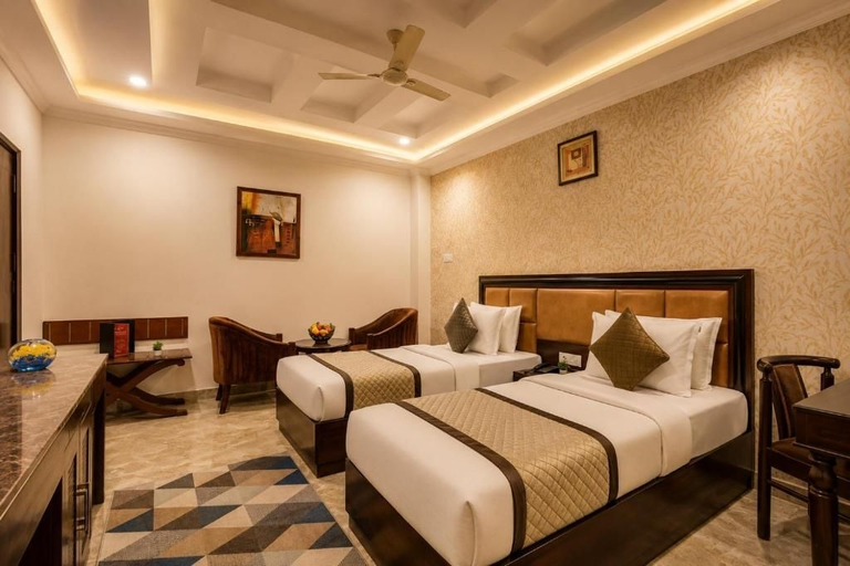 Bedroom 3, La-Sapphire Hotel, Delhi