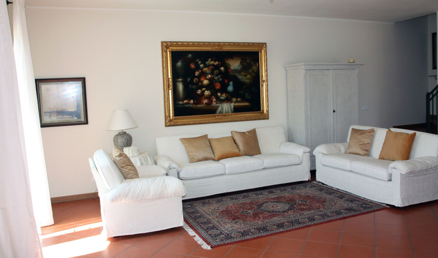 Others 5, Villa Prosecco, Treviso