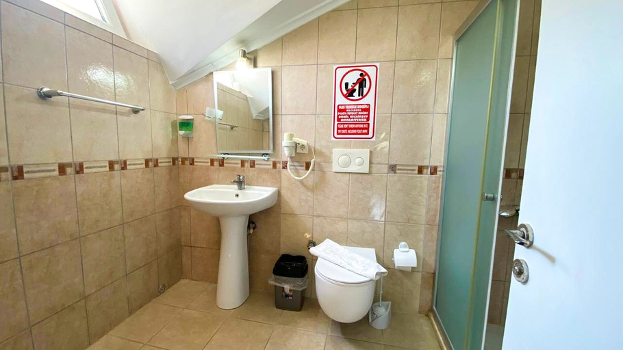Bathroom 5, Bucak Apart Hotel Göcek, Fethiye