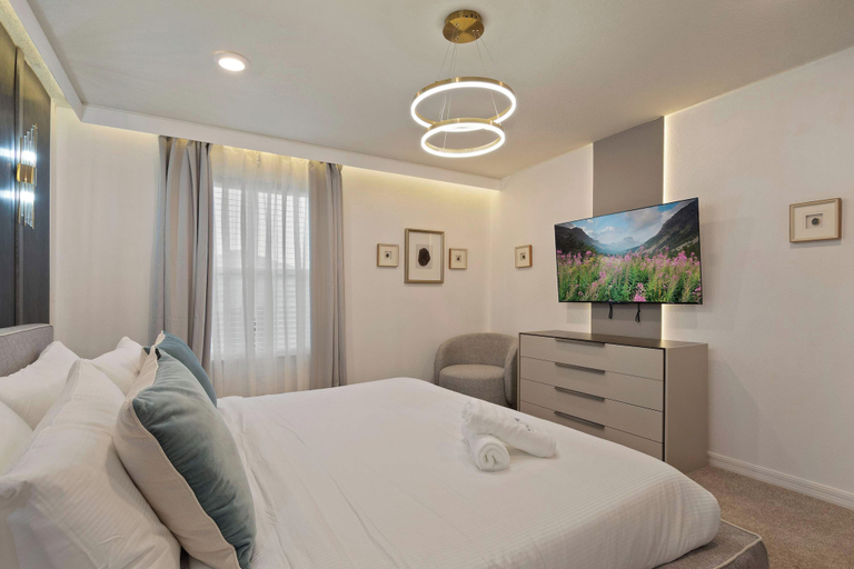 Interior 3, Epic Villaprivate Pool, Game Room &mins to Disney, Lake