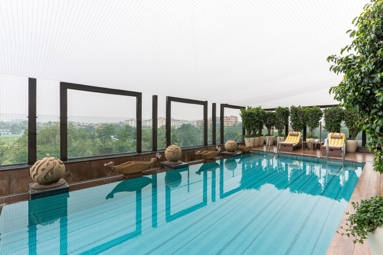 Sport & Beauty 2, Park Plaza Delhi CBD Shahdara, Delhi