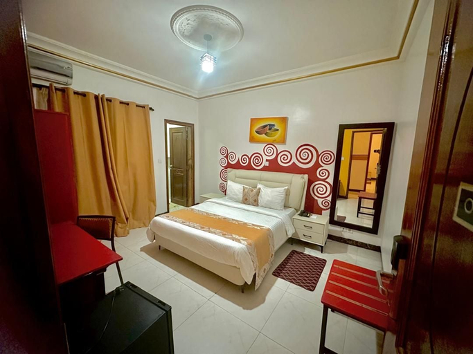 Room 3, Residence Les Maristes, Dakar