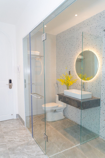 Bathroom 5, La Casa Hotel, Ho Chi Minh City