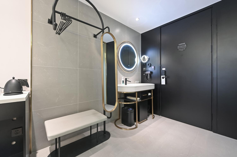 Bathroom 3, Atour Light Hotel Beijing Xizhimen Exhibition, Beijing