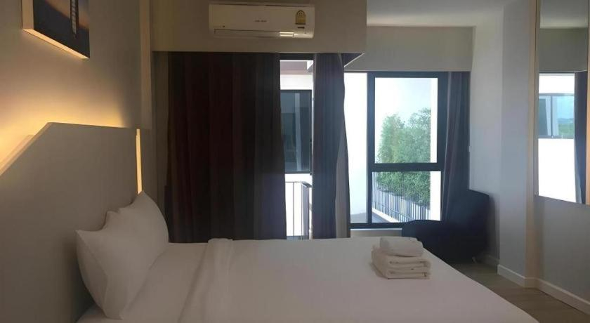 Bedroom 3, Luxsna Residence, Hat Yai