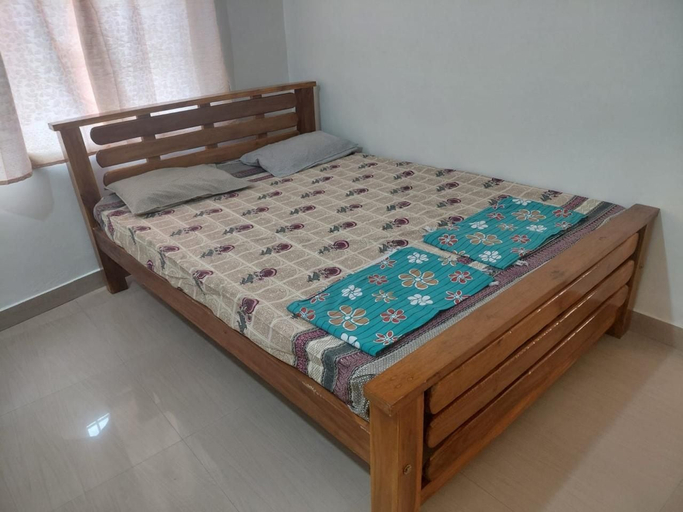 Room 2, Shree Venkatesh Nilaya Homestay, Uttara Kannada