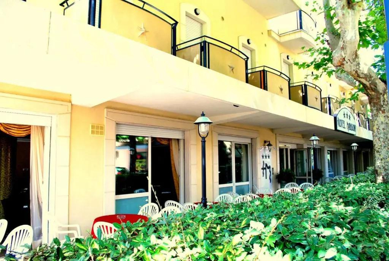 Exterior & Views 2, Hotel Madison, Rimini