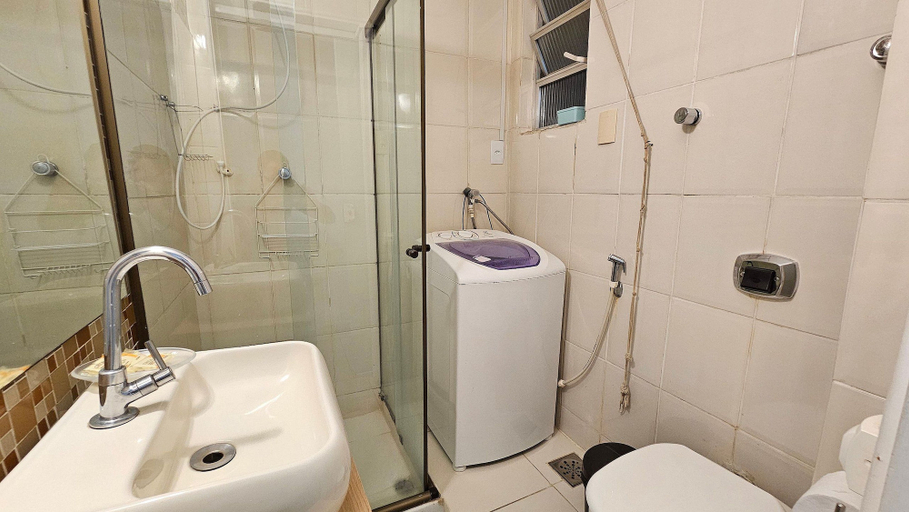 Bathroom 4, Copa Central Praia a Poucos Minutos, Rio de Janeiro