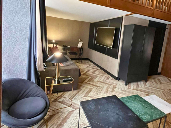 Bedroom 4, Hotel Mercure Figeac Viguier du Roy, Lot