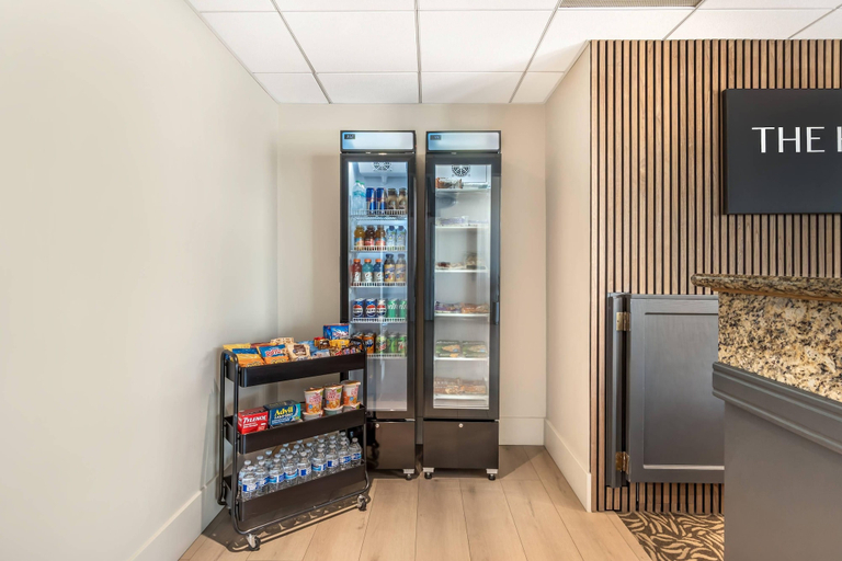 Food & Drinks 5, The Hanford Hotel, an Ascend Collection Hotel, Kings