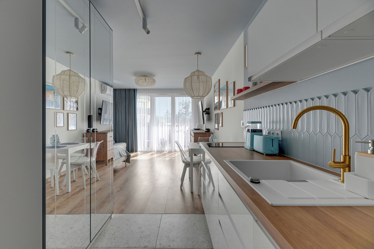 Private kitchenette 2, Riverview Portovo Suites with parking, Gdańsk City