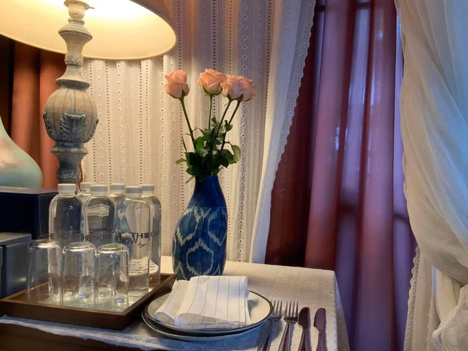 Dining room, the NOW by Kru Se Cottage, Mae Rim
