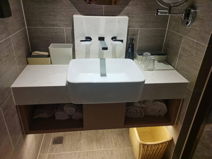 Bathroom, Atour Hotel Beijing Tongzhou Liyuan Metro Station, Beijing