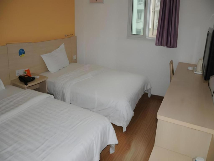 Bedroom 3, 7 Days Inn Hangzhou Wulin Square Airport Shuttle Station Branch, Hangzhou