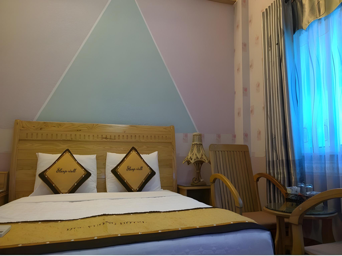 Bedroom 2, Duc Vuong 2 Hotel, District 10