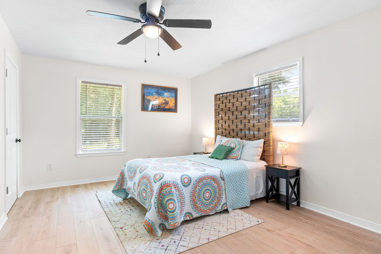 Room 2, Pet-friendly Pensacola Escape - Sleeps 10, Escambia