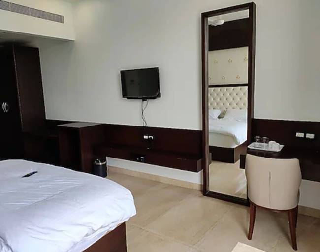 Bedroom 3, Ramoji Resorts, Hathras