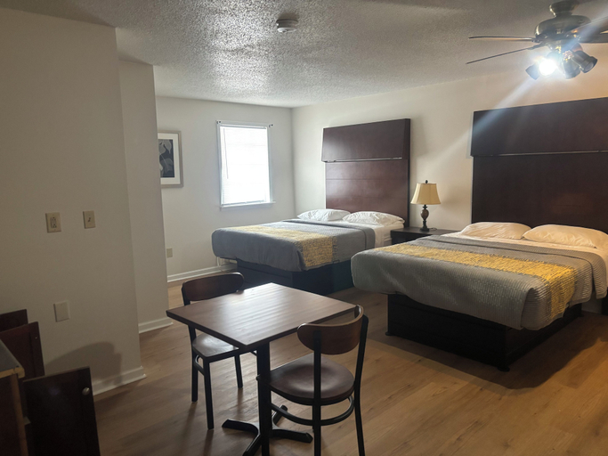 Room 2, Hobson Stay & Residences, Fayette