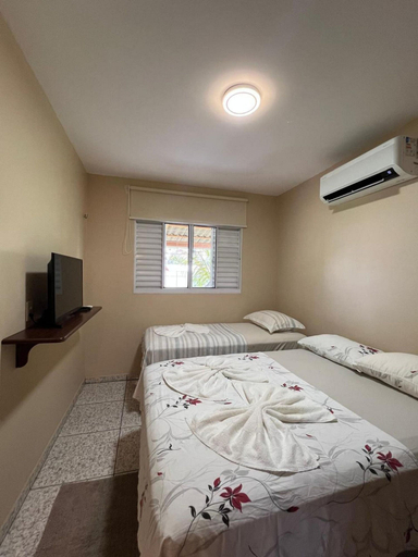 Room 1, Casa Novo Airão Espaço com dois chalés, Novo Airão