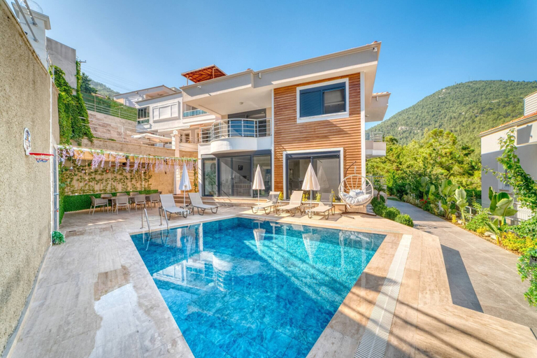 Primary image, Modern Villa Private Pool 10 min to Kleopatra Beach, Alanya