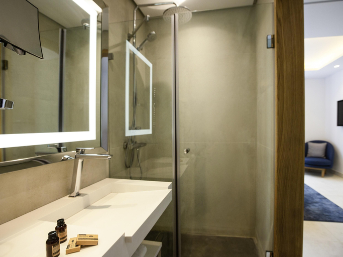 Bathroom 5, Aparthotel Adagio Premium Casablanca City Center, Casablanca