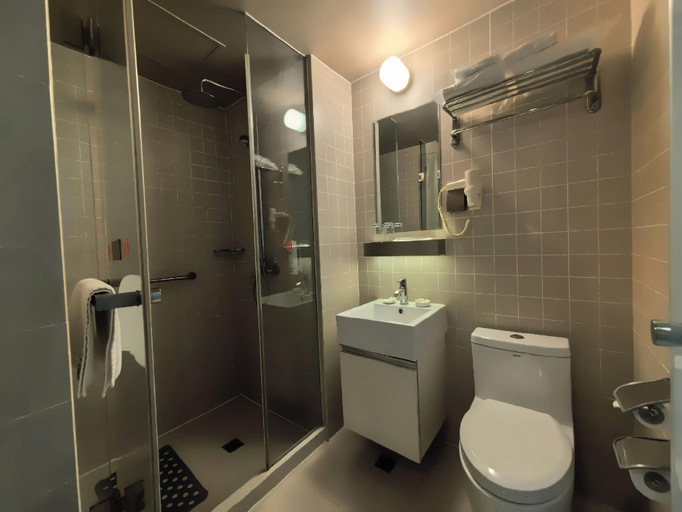 Bathroom 4, Jinjiang Inn Select Suqian Shuyang Renmin Road, Suqian