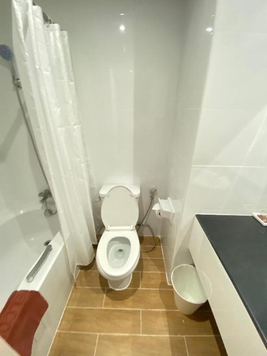 Bathroom 3, The Hill Hotel, Pak Chong