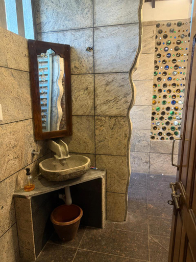 Bathroom 3, Muthunandhini Palace, Kanniyakumari
