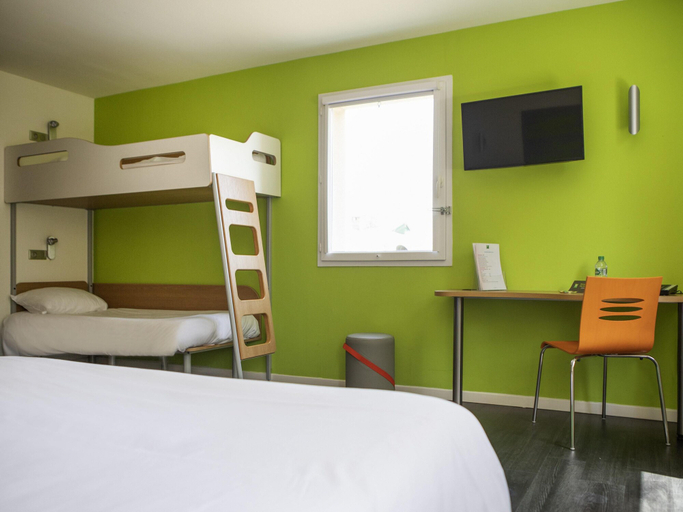 Bedroom 5, ibis Styles Bourbon Lancy, Saône-et-Loire