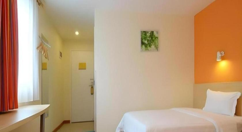 Bedroom 5, 7 Days Inn Luoyang Railway Station Wangcheng Avenue, Luoyang