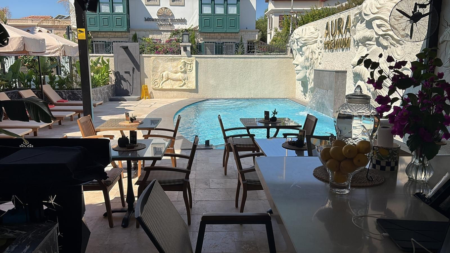 Pool 3, Aura Premium, Çeşme