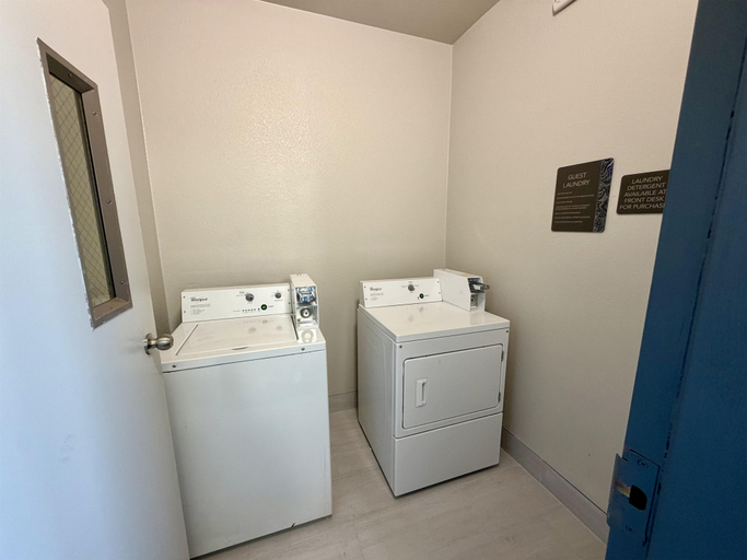 Bathroom 4, Best Western Lubbock Inn, Lubbock