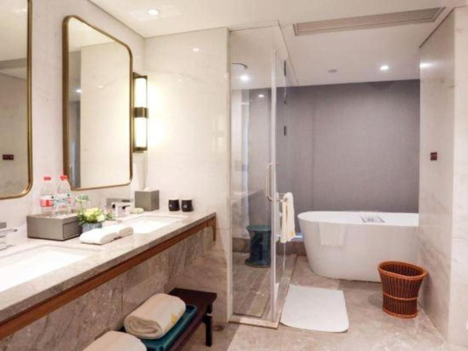 Bathroom 5, Yidu Jinling Grand Hotel Yancheng, Yancheng