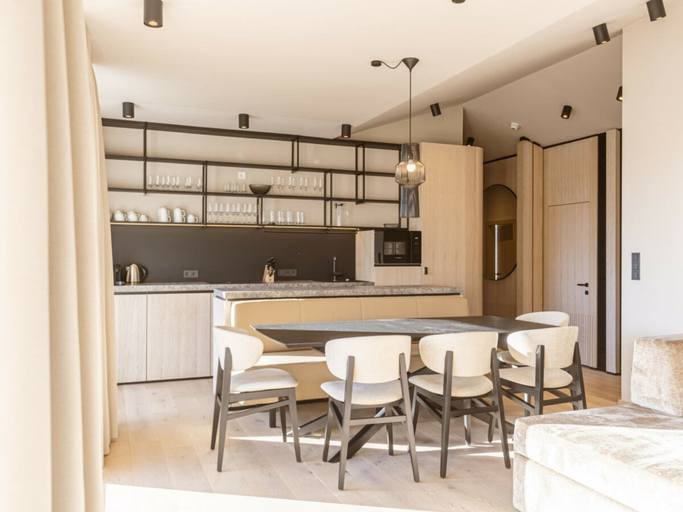 Dining 4, Premium Penthouse With 3 Bedrooms, Kitzbühel