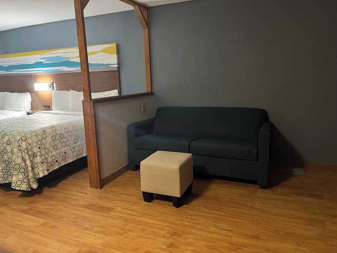 Bedroom 3, HomeTowne Studios by Red Roof Amarillo West, Potter