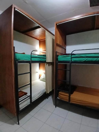 Bedroom 2, Moshi - Moshi, Probolinggo