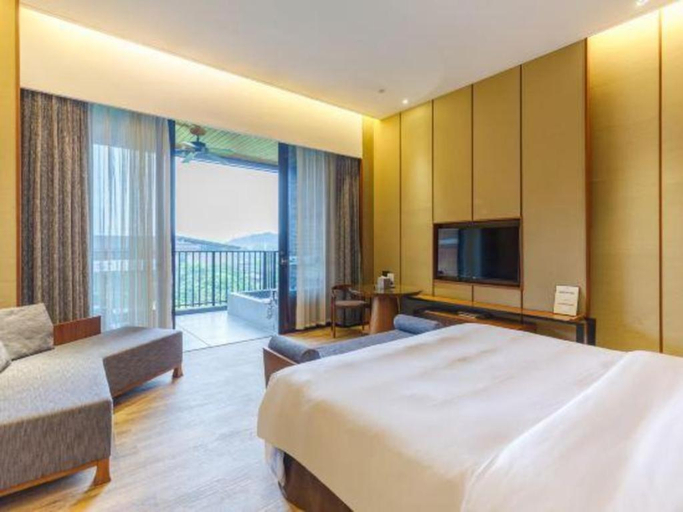 Bedroom 3, Nan Kun Shan Ju Hot Spring Resort, Huizhou