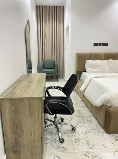 Room 3, NATHIVIAN APARTMENT, AbujaMun