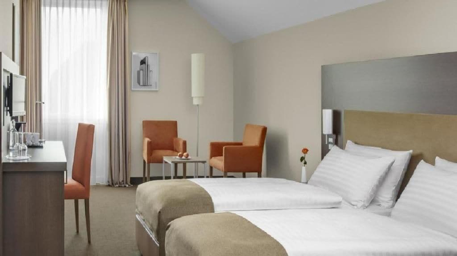 Bedroom 2, IntercityHotel Darmstadt, Darmstadt