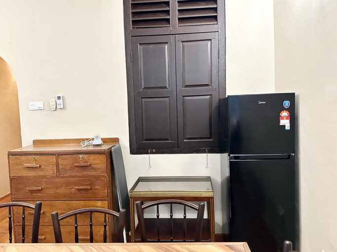 Others 5, Madras Inn 58-1, Penang Island