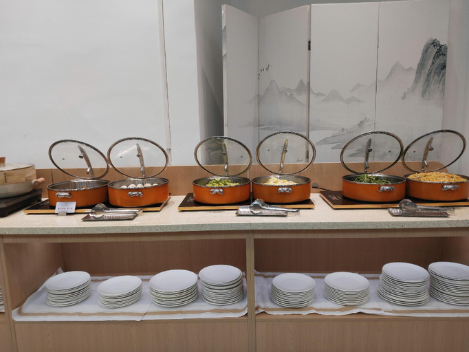 Food & Drinks 4, Vienna Hotel Guangxi Hechi Nandan Jinfurong Square, Hechi