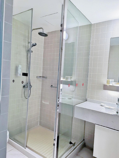 Bathroom 4, Jinjiang Inn Select Zhenjiang Yangzhong Yangzi Middle Road, Zhenjiang
