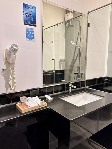 Bathroom 5, Cresco Hotel Buriram, Muang Buri Ram