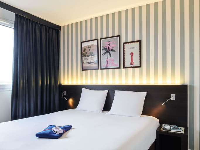 Bedroom 3, ibis Styles Nantes Saint Herblain, Loire-Atlantique