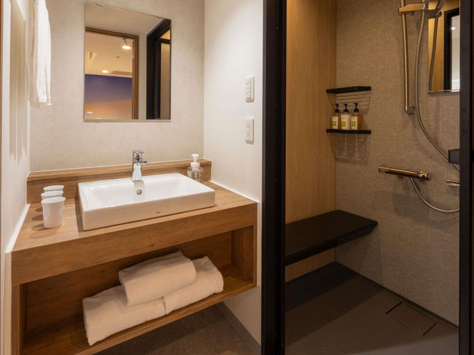 Bathroom 4, Ibis Styles Kyoto Shijo, Kyoto