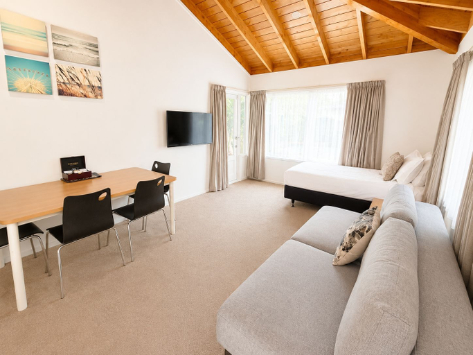 Bedroom 3, Takapuna Motor Lodge, Waitakere