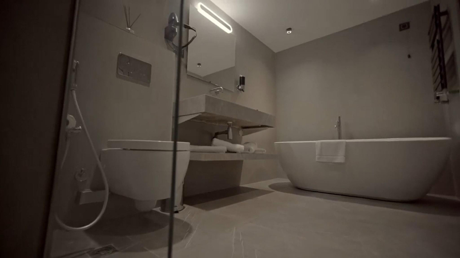 Bathroom 4, Bayazid Hotel, Setif
