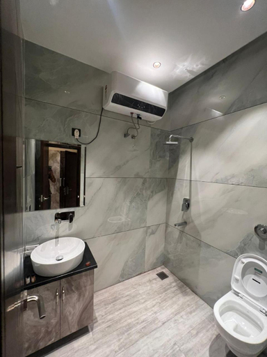 Bathroom 4, Hotel Ventures Inn, Amritsar