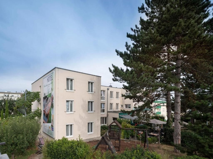 Exterior & Views 2, Hotel Berkheimer Hof, Esslingen
